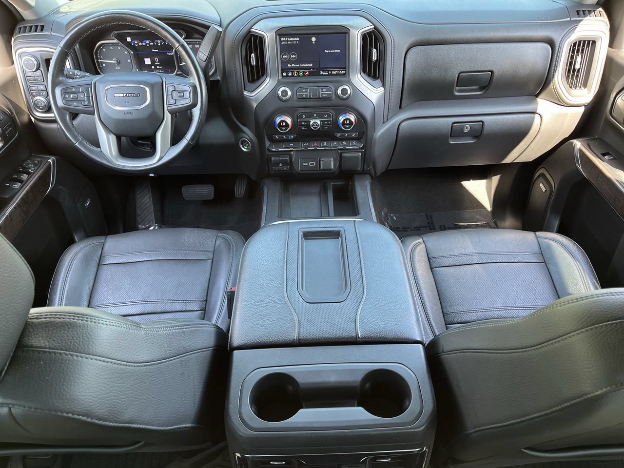 Used 2022 GMC Sierra 1500 Denali w/ Denali Premium Package AWD/4WD image 9