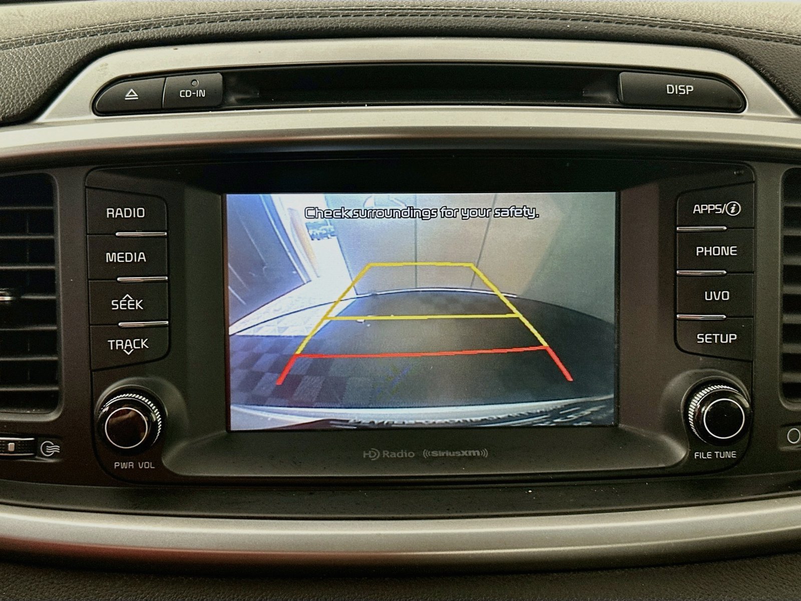 Used 2017 Kia Sorento AWD w/ LX Convenience Package image 13