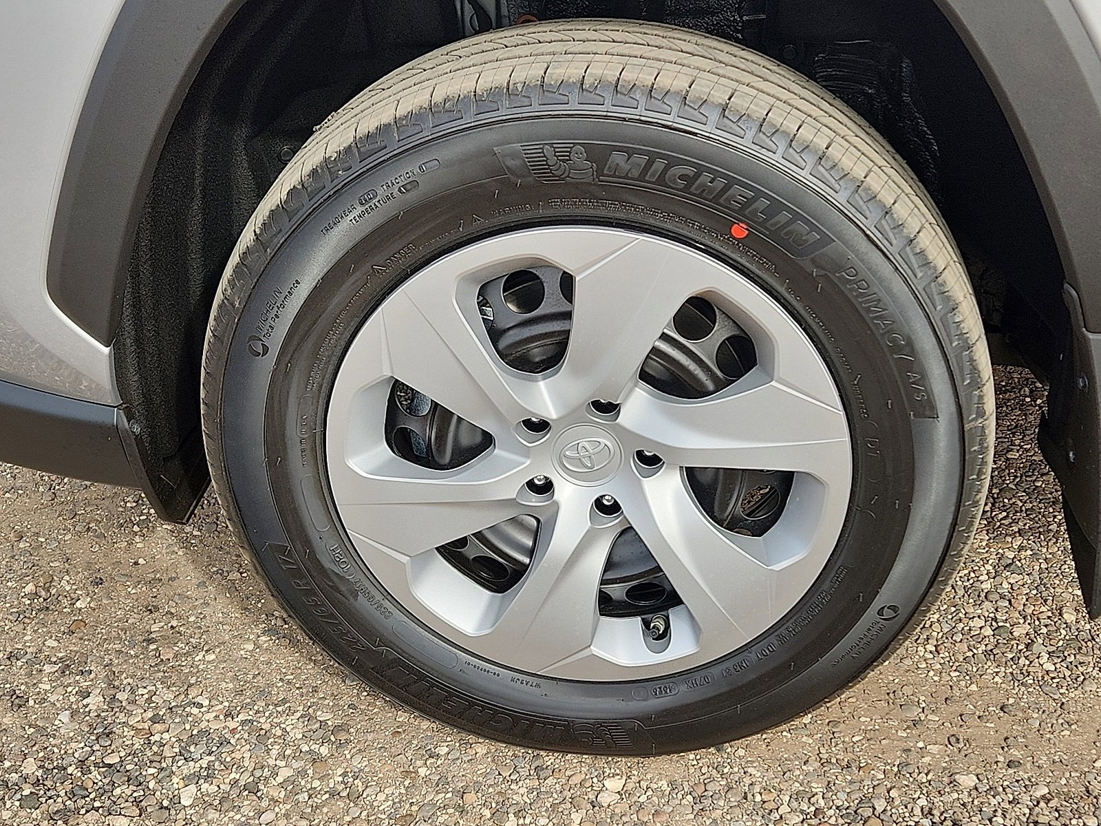 New 2025 Toyota RAV4 LE image 7