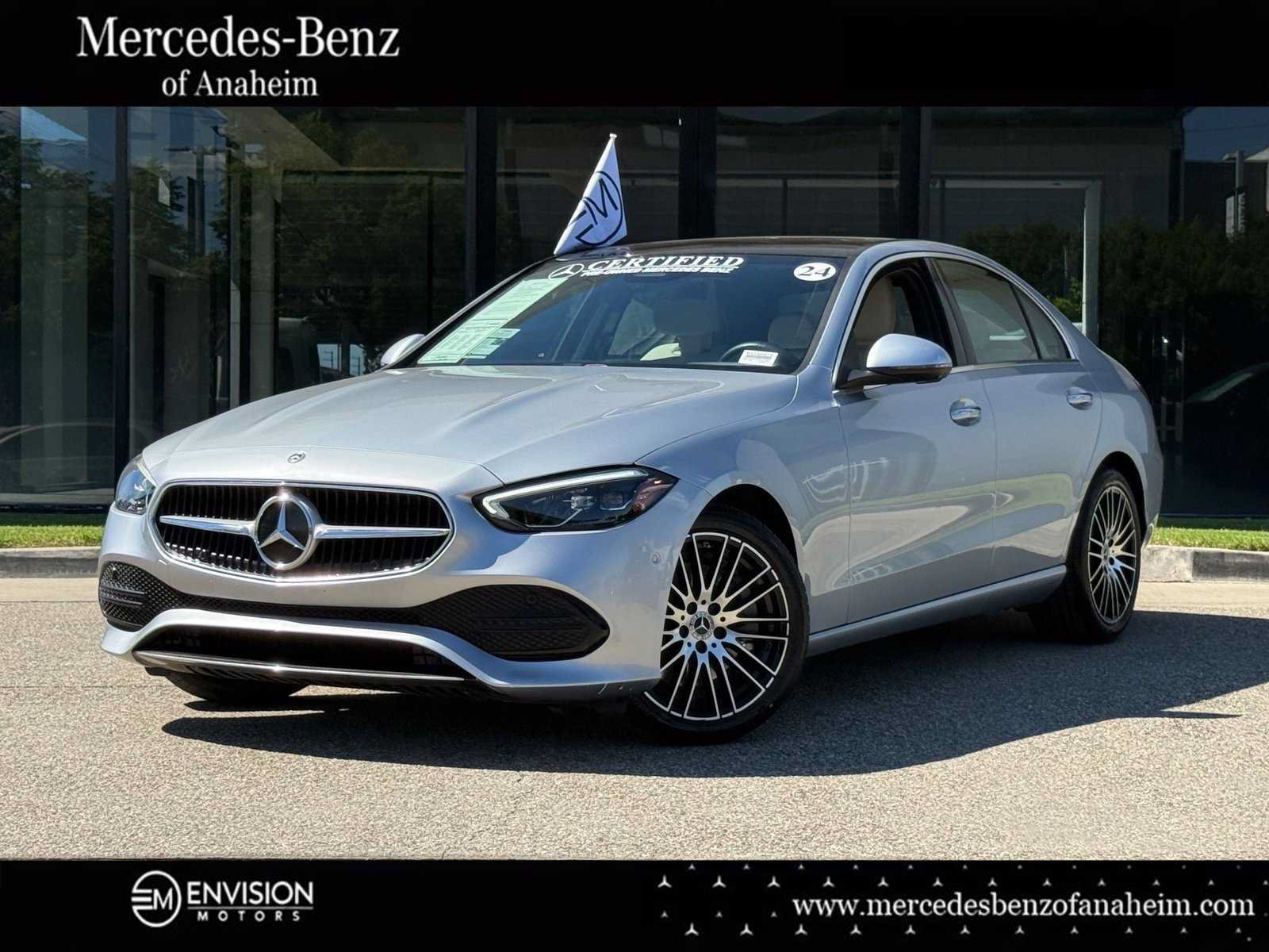 Used 2024 Mercedes-Benz C 300 Sedan image 2