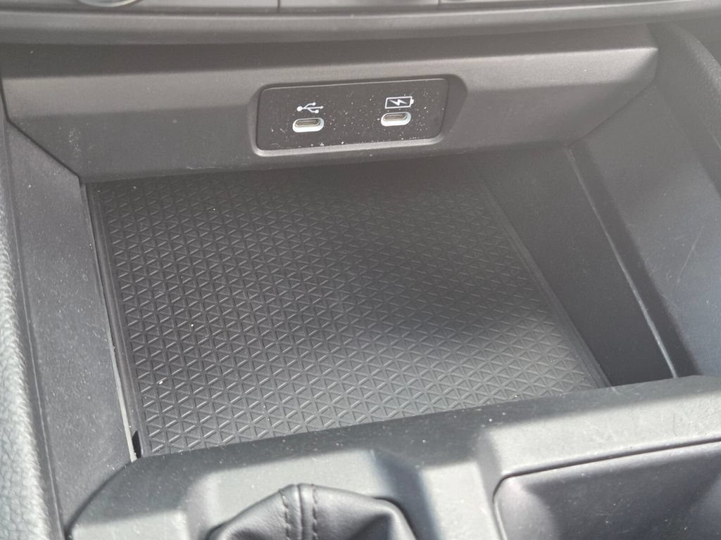 Certified 2024 Honda Accord EX image 28