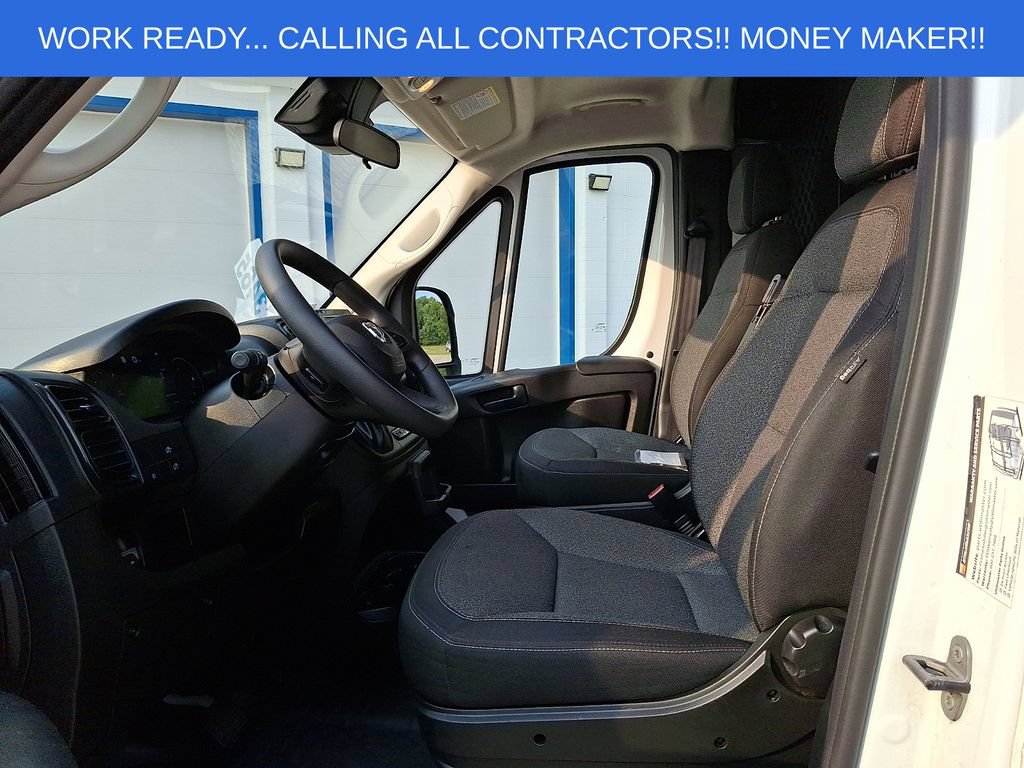 Used 2025 RAM ProMaster 2500 w/ U-Haul Equipment Group FWD image 11