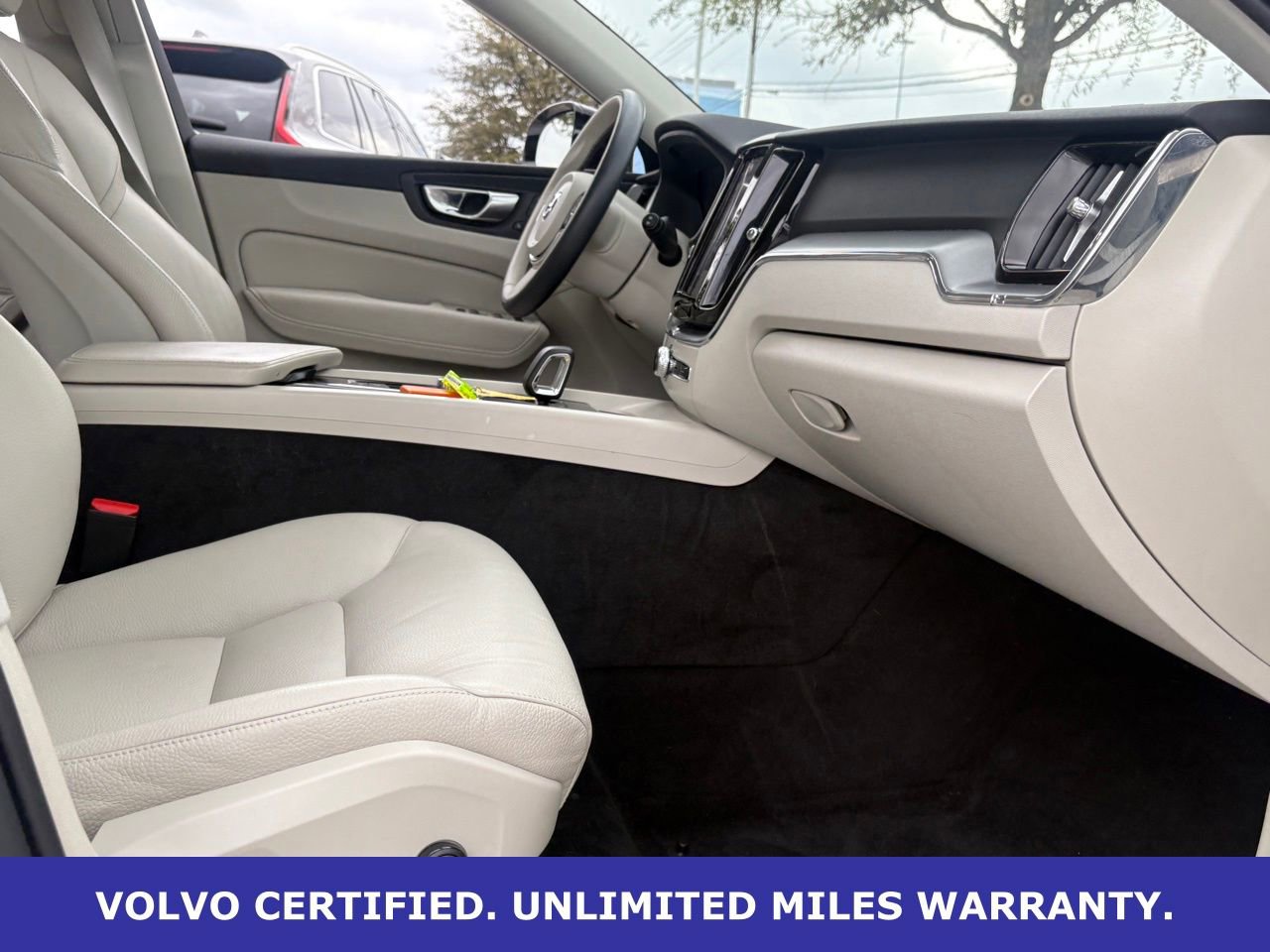 Certified 2024 Volvo XC60 B5 Core w/ Protection Package Premier image 35