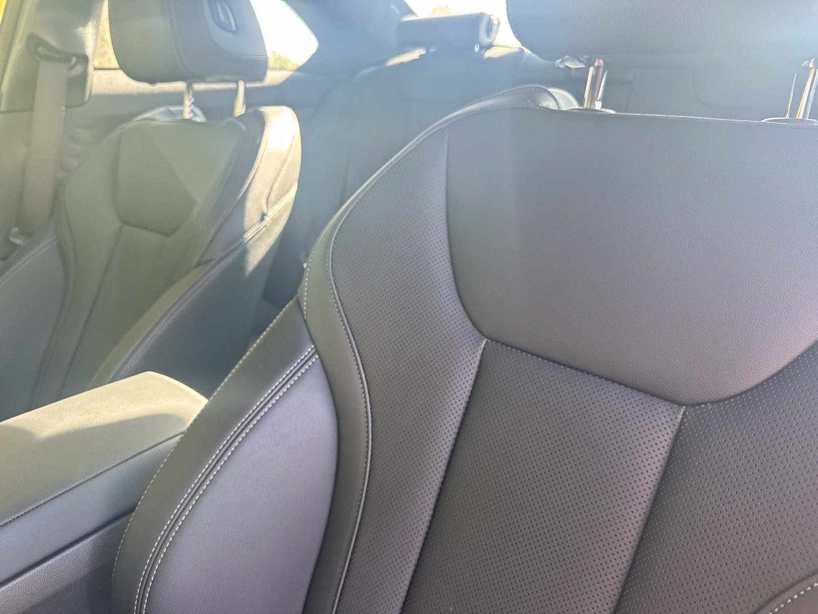 Used 2025 BMW 230i Coupe image 15