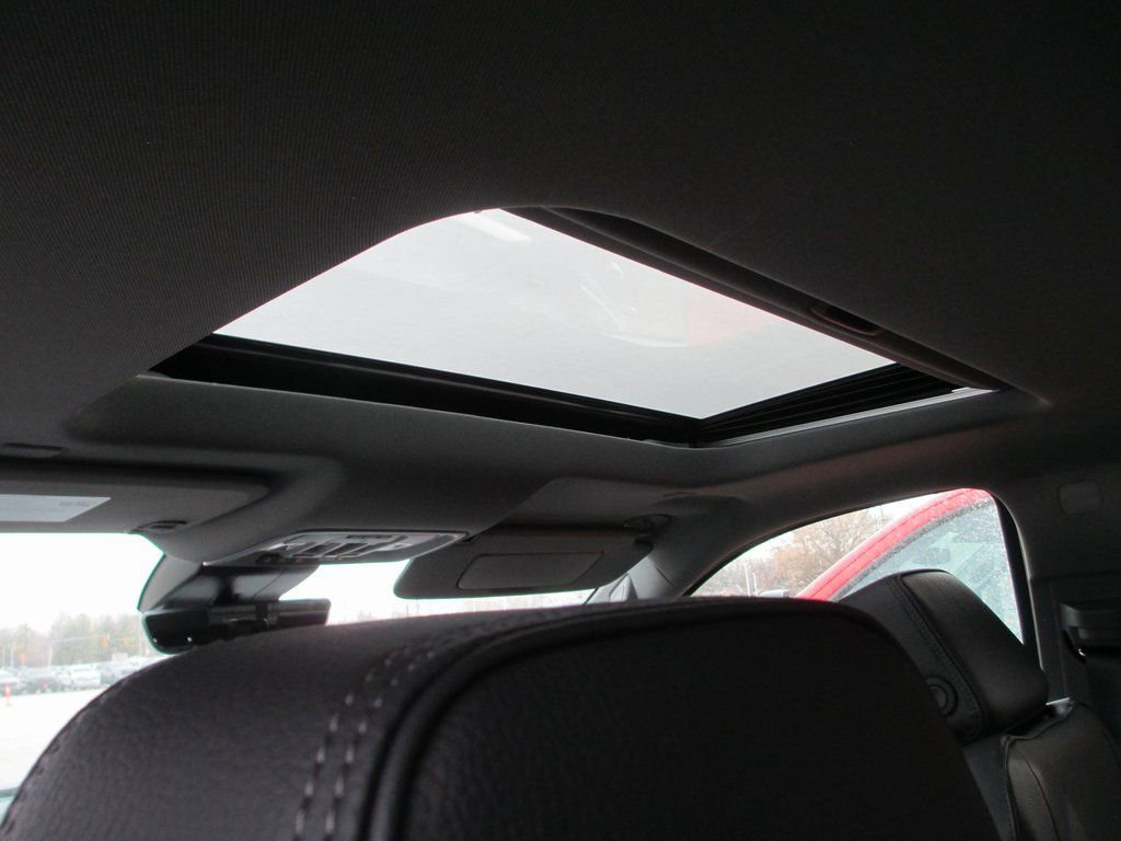 New 2026 GMC Sierra 1500 Denali w/ Denali Reserve Package image 17