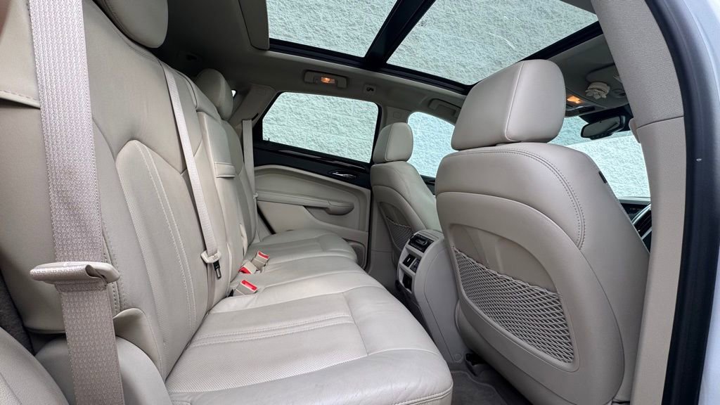 Used 2011 Cadillac SRX Premium image 7