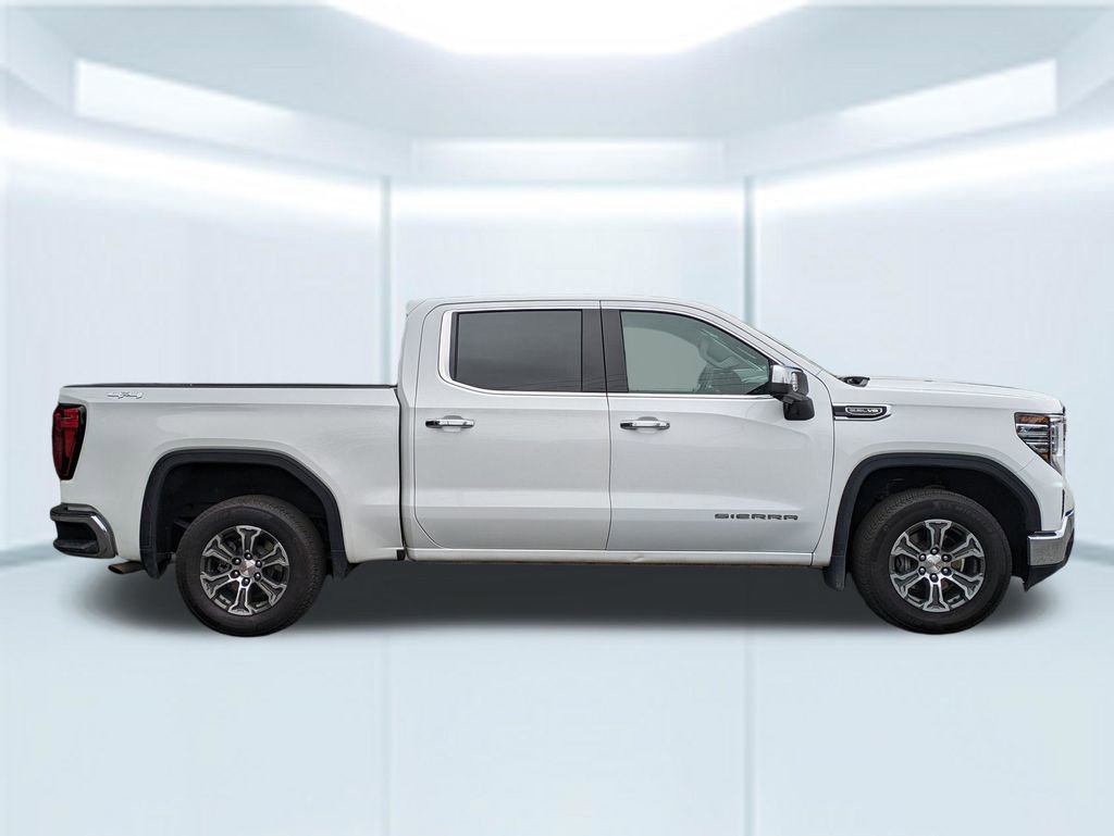 Used 2025 GMC Sierra 1500 SLT image 7