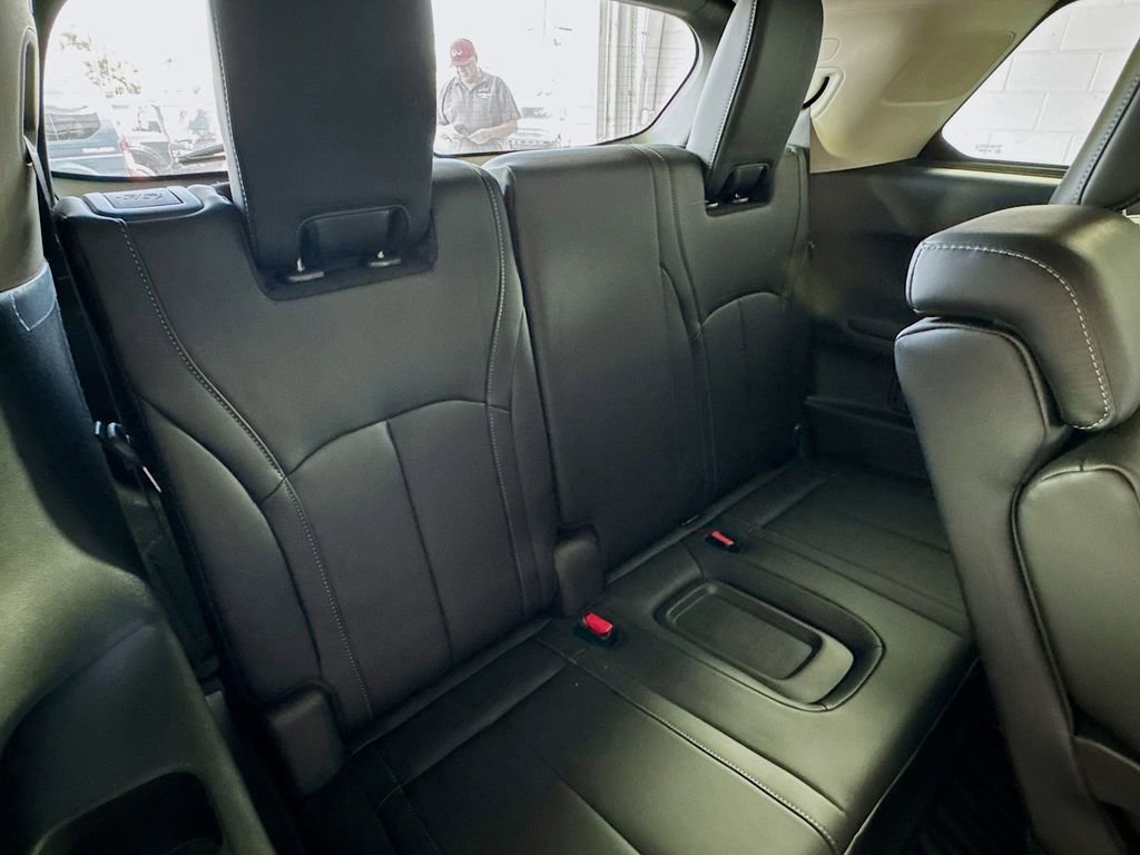 Certified 2026 INFINITI QX60 Luxe w/ Cargo Package image 29