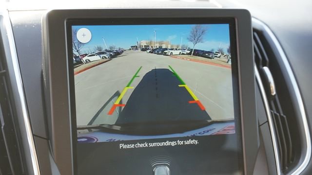 Used 2024 Ford Edge Titanium image 23