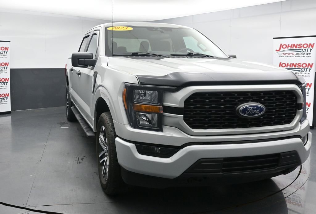 Used 2023 Ford F150 XL w/ STX Appearance Package image 3