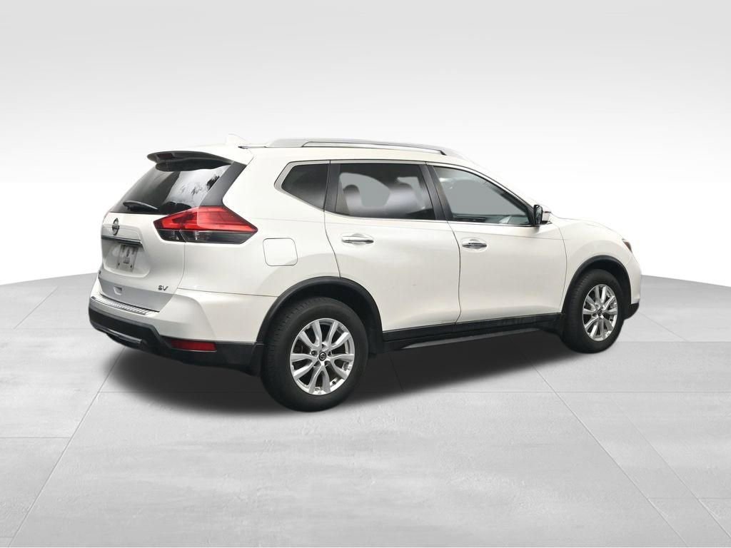 Used 2017 Nissan Rogue SV FWD image 5