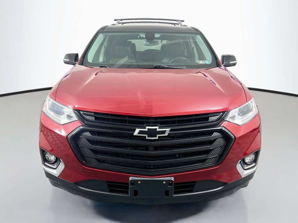 Used 2019 Chevrolet Traverse LT w/ LT Premium Package AWD/4WD image 3