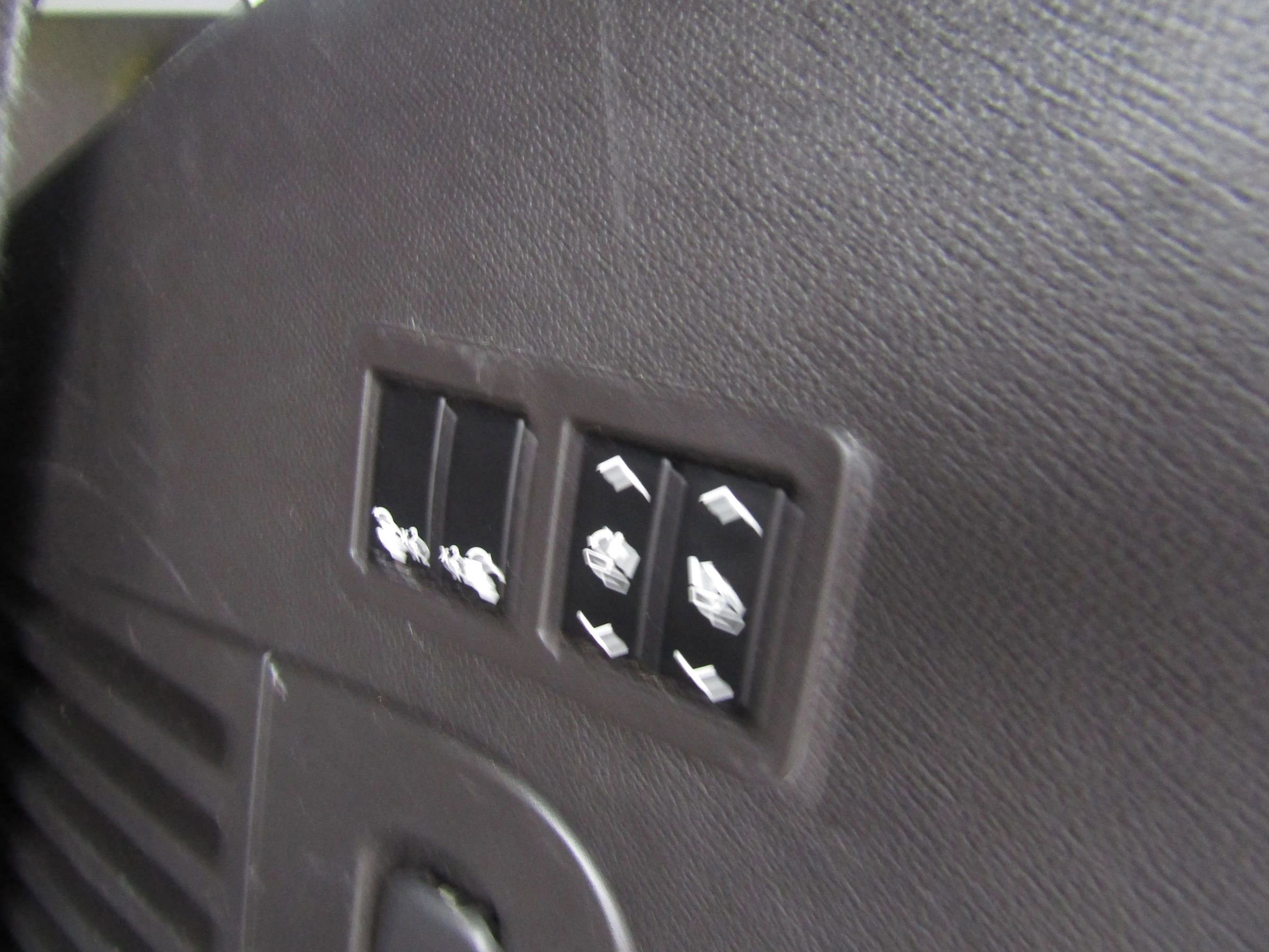 Used 2016 Chevrolet Tahoe LT image 22