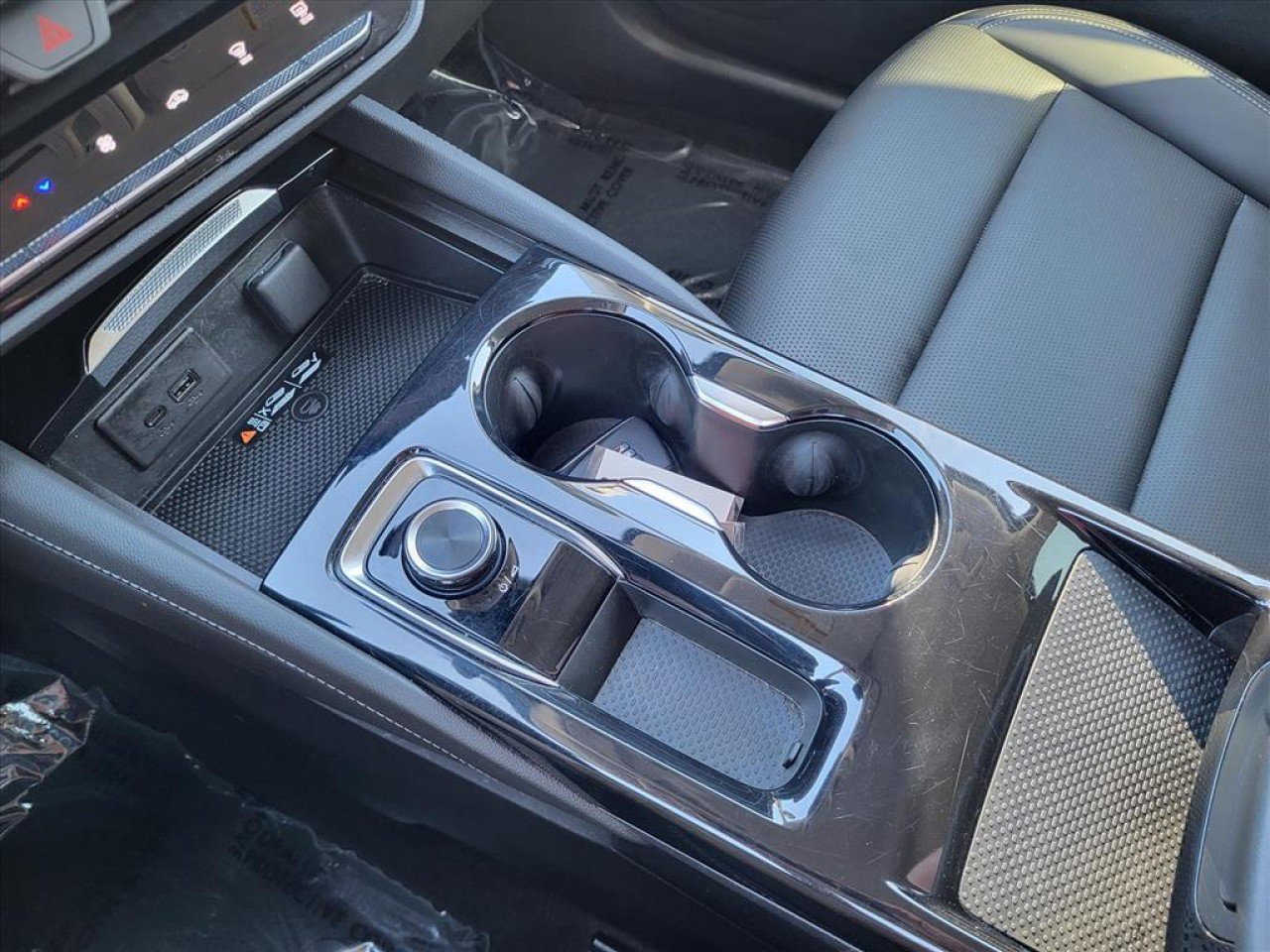 Used 2024 Buick Envision Preferred image 17