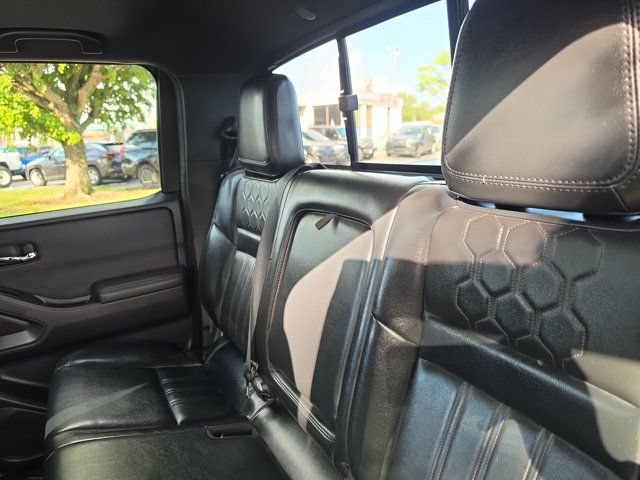 Used 2022 Nissan Frontier PRO-4X w/ Pro-4X Premium Package AWD/4WD image 15
