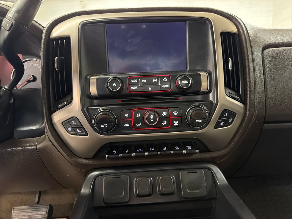 Used 2015 GMC Sierra 2500 Denali w/ Duramax Plus Package AWD/4WD image 20