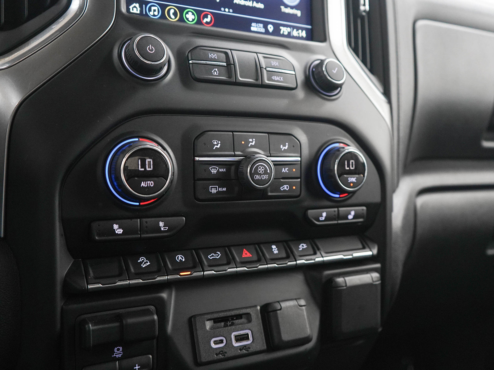 Used 2019 Chevrolet Silverado 1500 LTZ AWD/4WD image 21