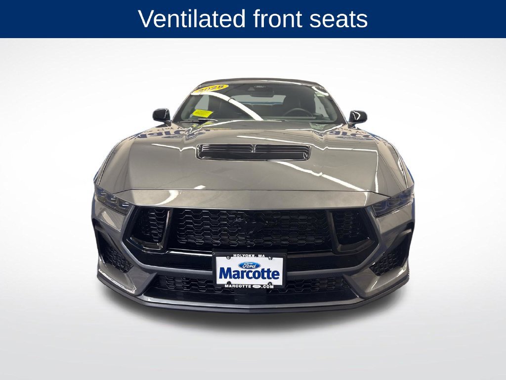 Used 2025 Ford Mustang GT Premium RWD image 9