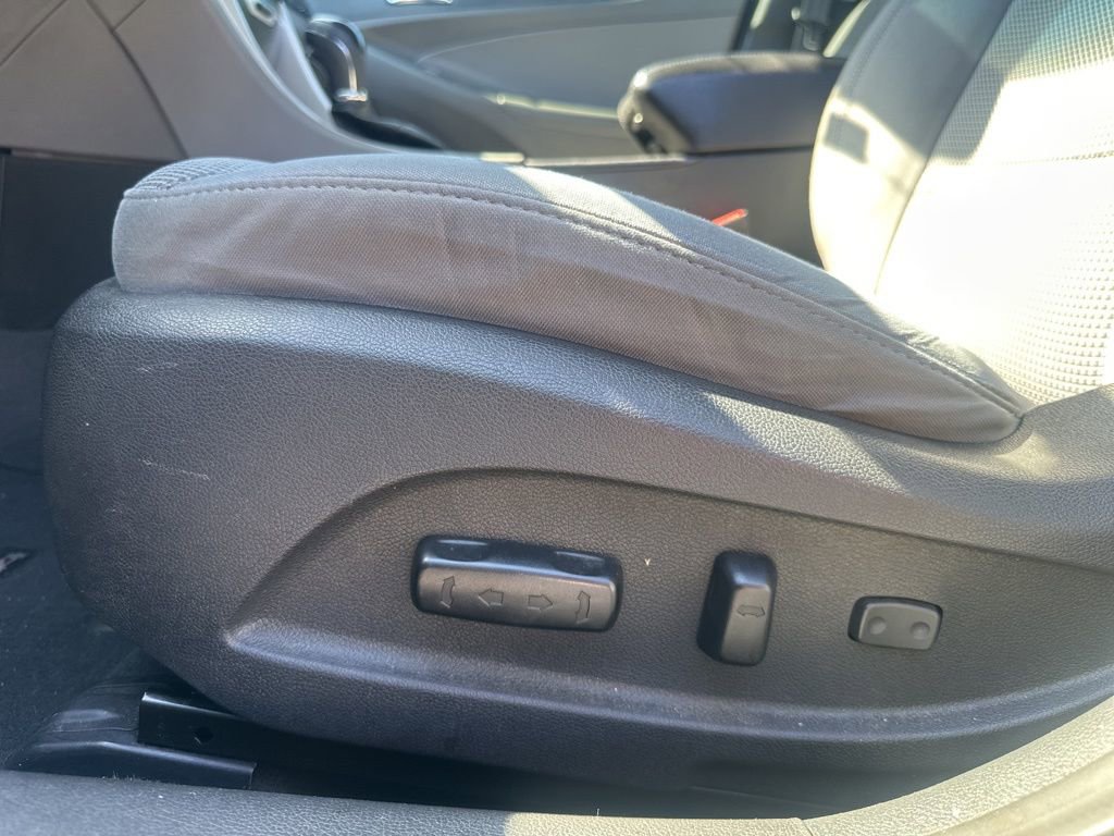 Used 2013 Hyundai Sonata GLS w/ Popular Equipment Pkg FWD image 29
