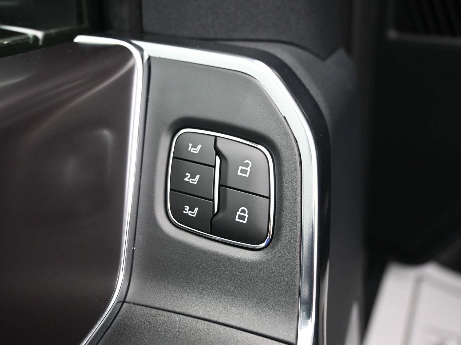 New 2026 Ford F250 Platinum image 23