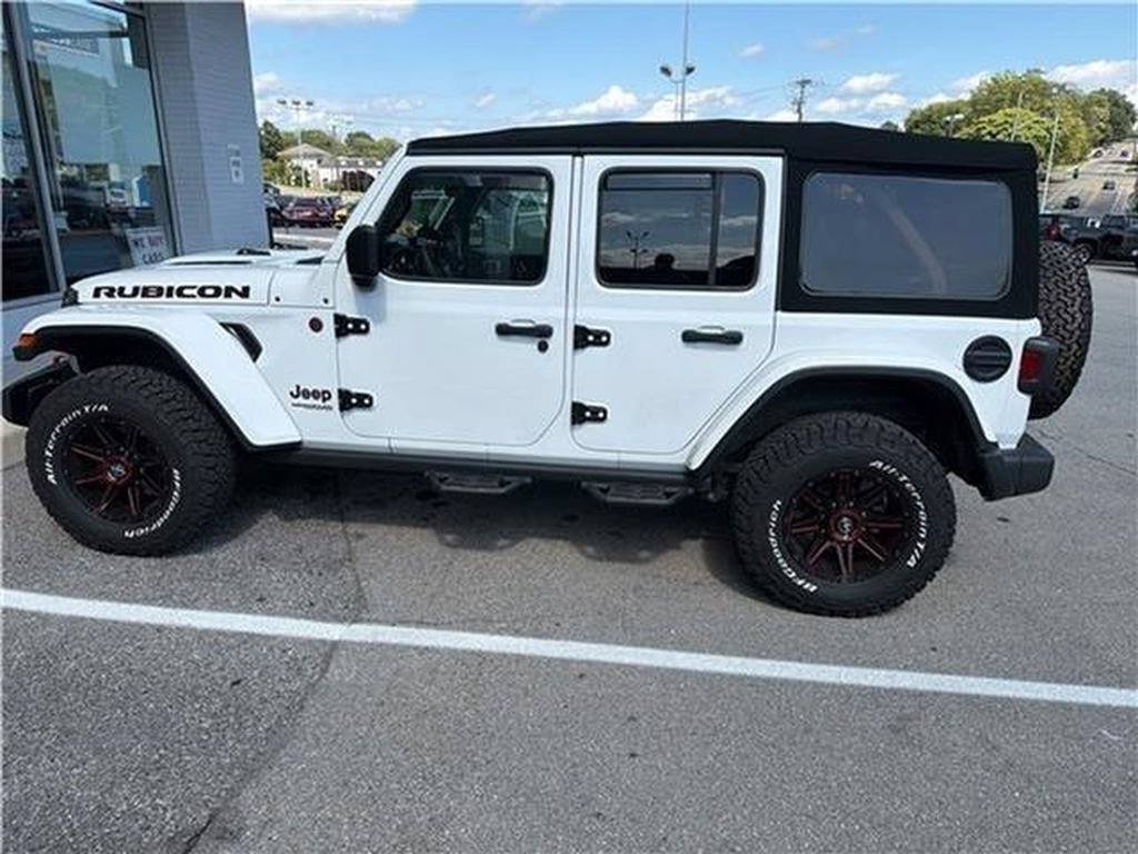 Used 2021 Jeep Wrangler Unlimited Rubicon AWD/4WD image 10