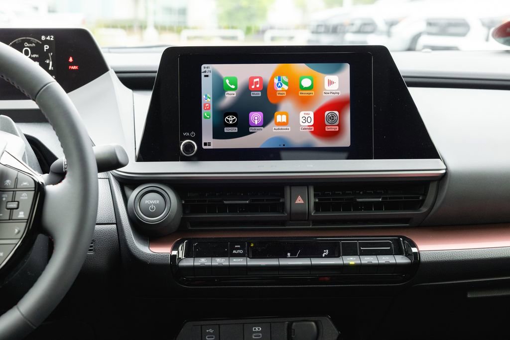 New 2026 Toyota Prius Plug-In Hybrid image 10