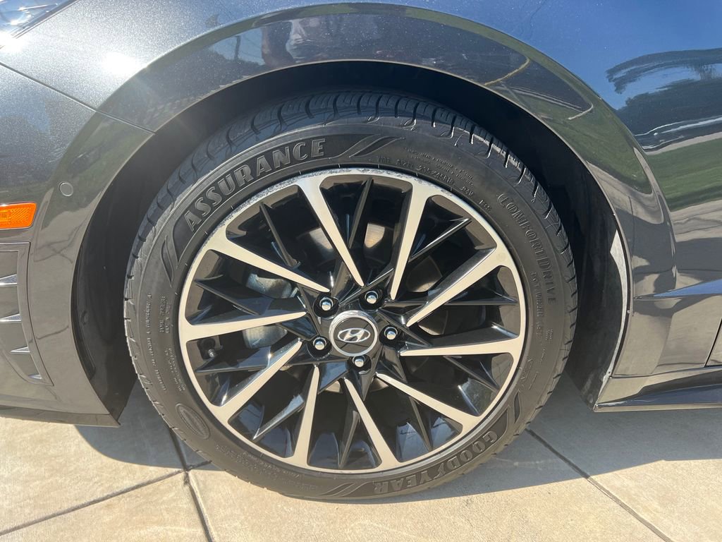 Used 2021 Hyundai Sonata Limited FWD image 25