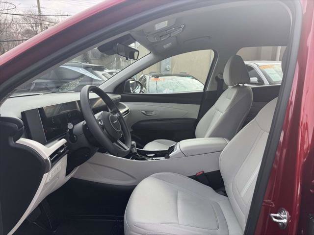 Certified 2025 Hyundai Tucson SEL image 18