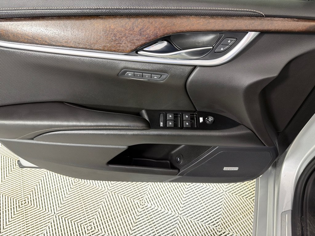 Used 2019 Cadillac XTS Luxury FWD image 9
