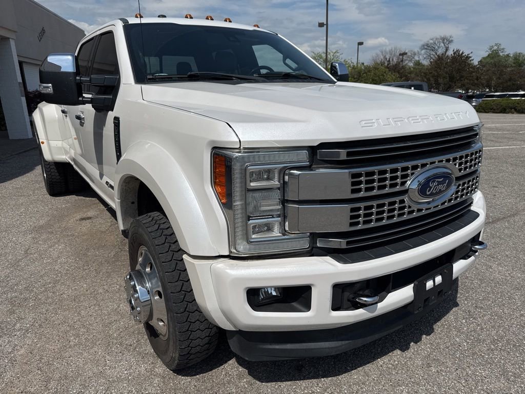 Used 2017 Ford F450 Platinum w/ Platinum Ultimate Package image 22