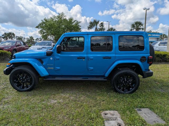 Used 2022 Jeep Wrangler Unlimited Sahara w/ Safety Group image 7