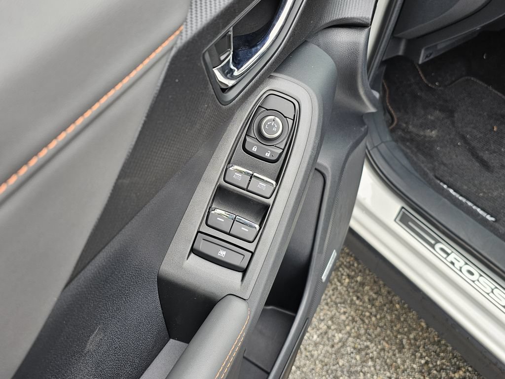 New 2026 Subaru Crosstrek 2.5i Limited AWD/4WD image 17