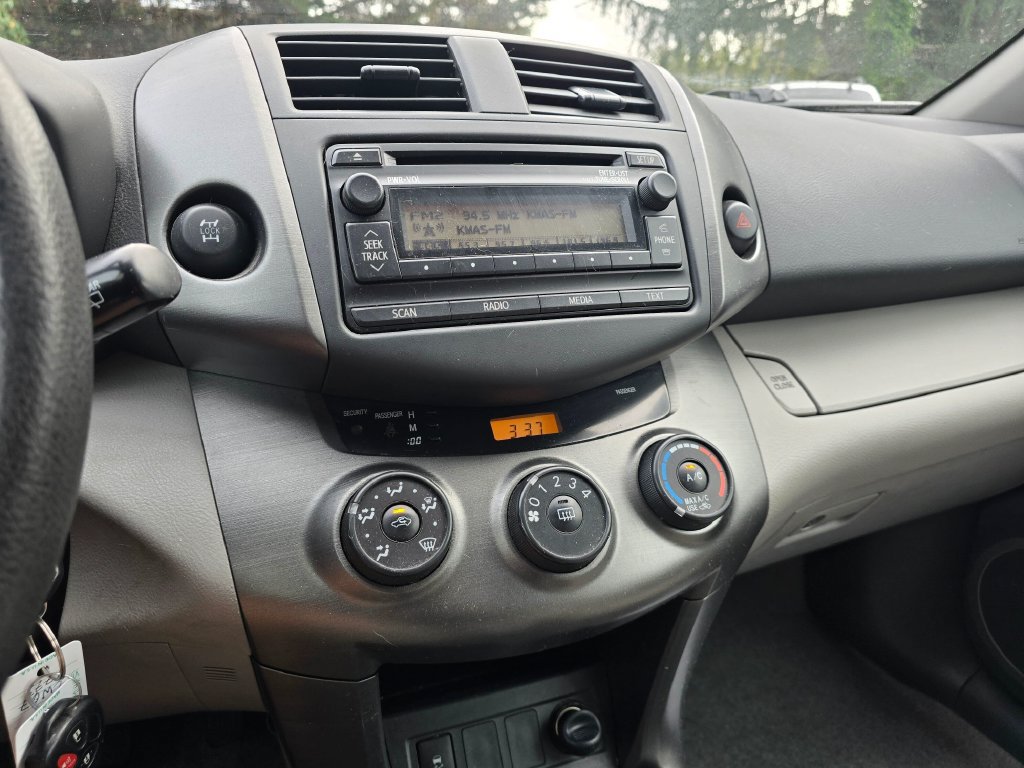 Used 2012 Toyota RAV4 4WD V6 w/ Tow Prep Pkg image 17