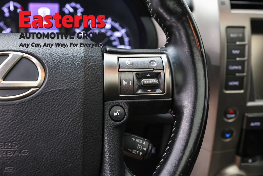 Used 2018 Lexus GX 460 Premium AWD/4WD image 16