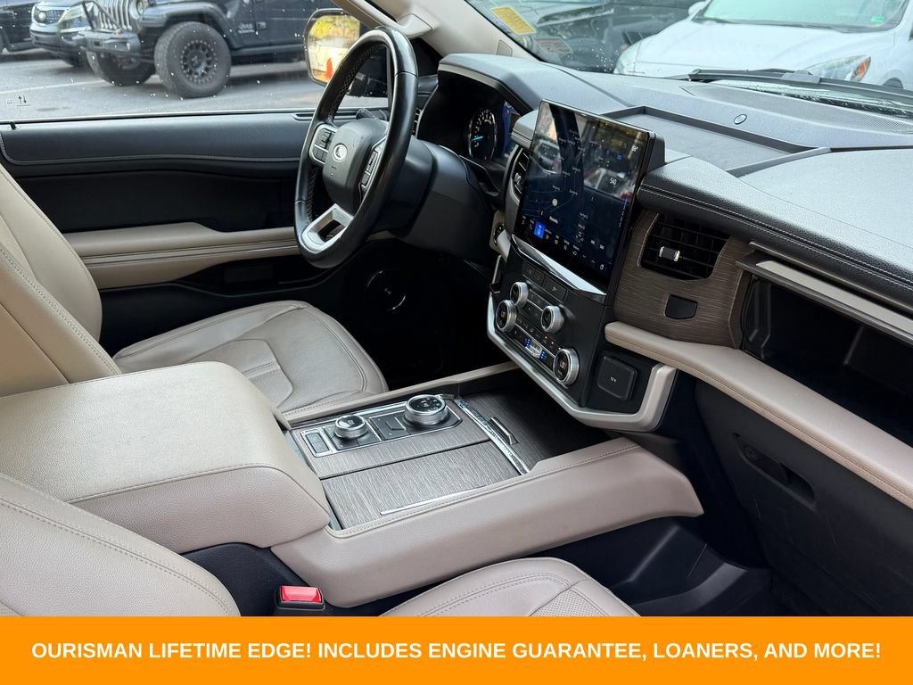 Used 2024 Ford Expedition Limited AWD/4WD image 21