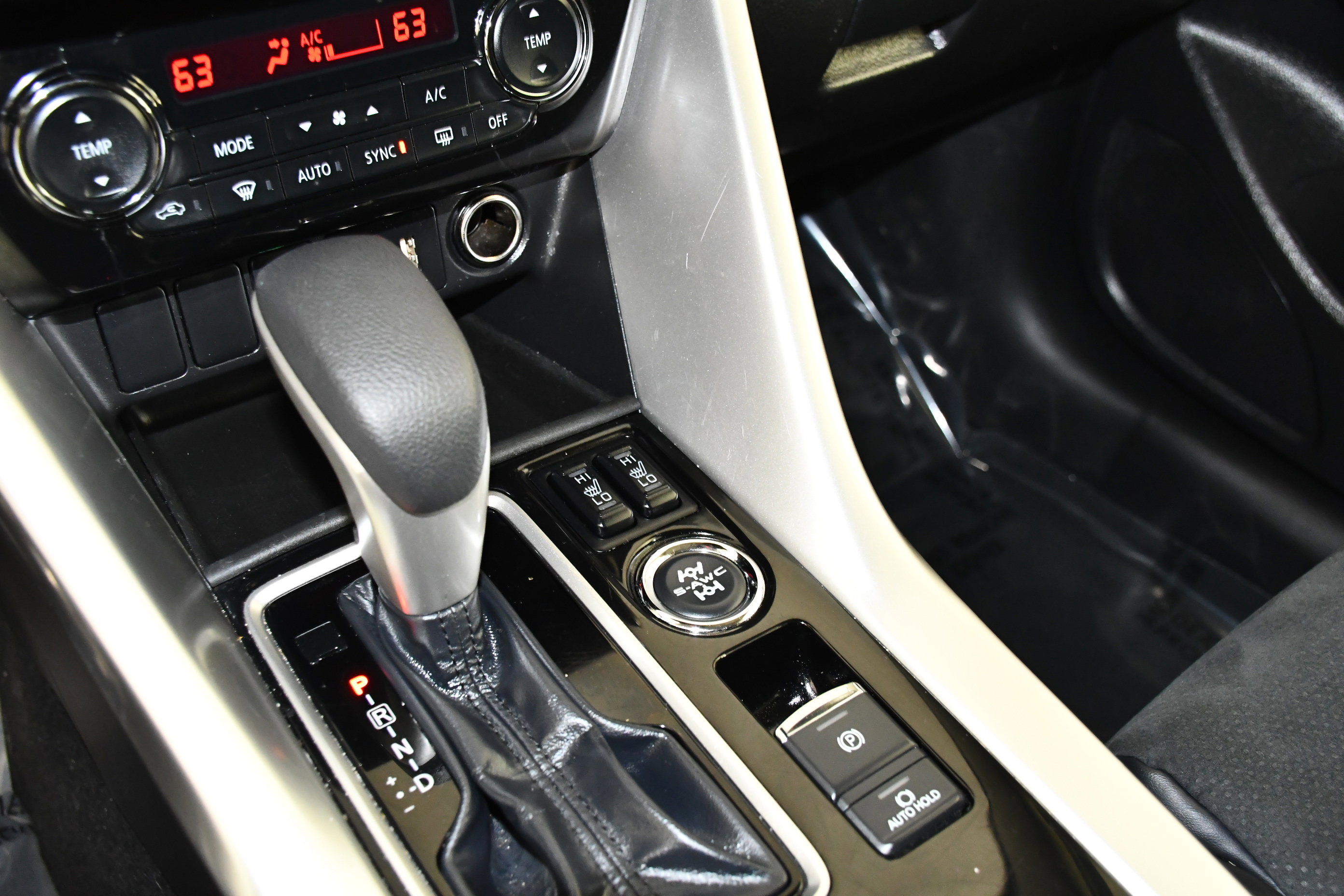 Used 2024 Mitsubishi Eclipse Cross SE AWD/4WD image 29