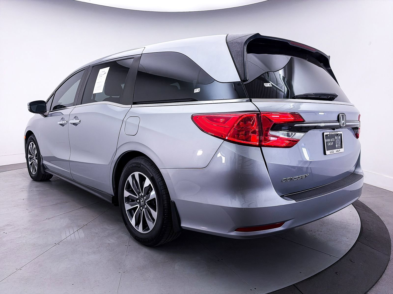 Used 2021 Honda Odyssey EX-L image 9