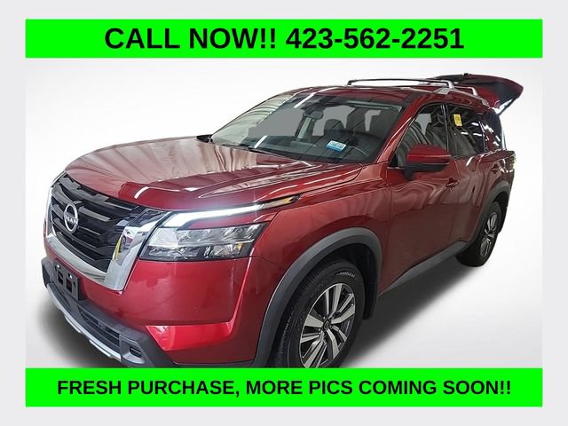 Used 2024 Nissan Pathfinder SL FWD video 1