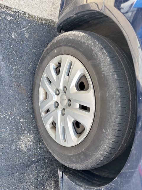 Used 2014 Dodge Grand Caravan SE w/ Quick Order Package 29E SE image 3