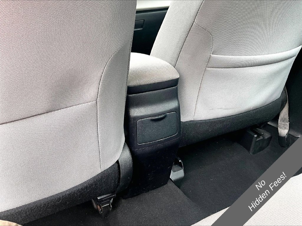 Used 2014 Toyota Corolla LE FWD image 28