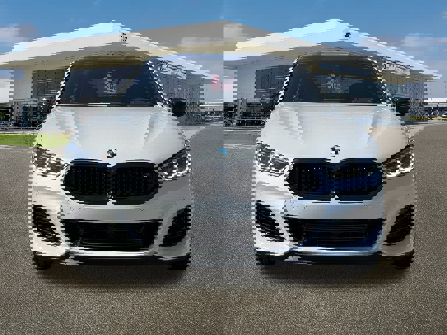 New 2026 BMW M850i xDrive w/ M Carbon Exterior Package image 3