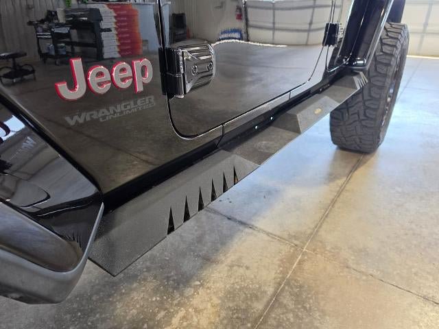 Used 2020 Jeep Wrangler Unlimited Rubicon AWD/4WD image 11