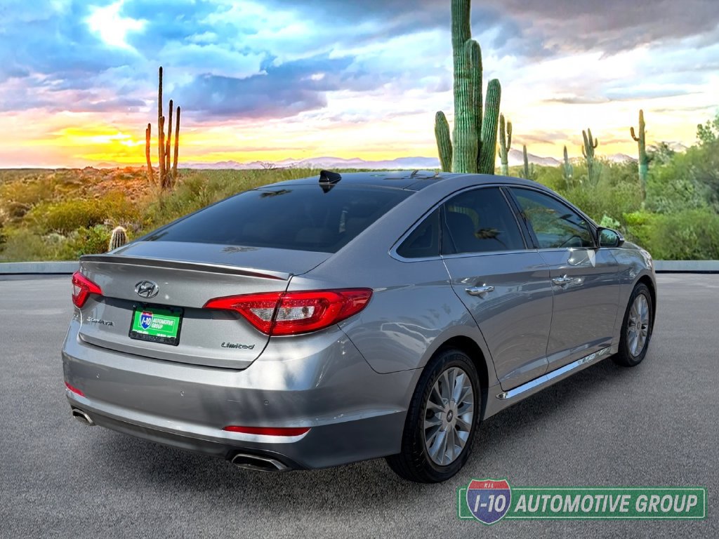 Used 2015 Hyundai Sonata Limited w/ Option Group 06 FWD image 9