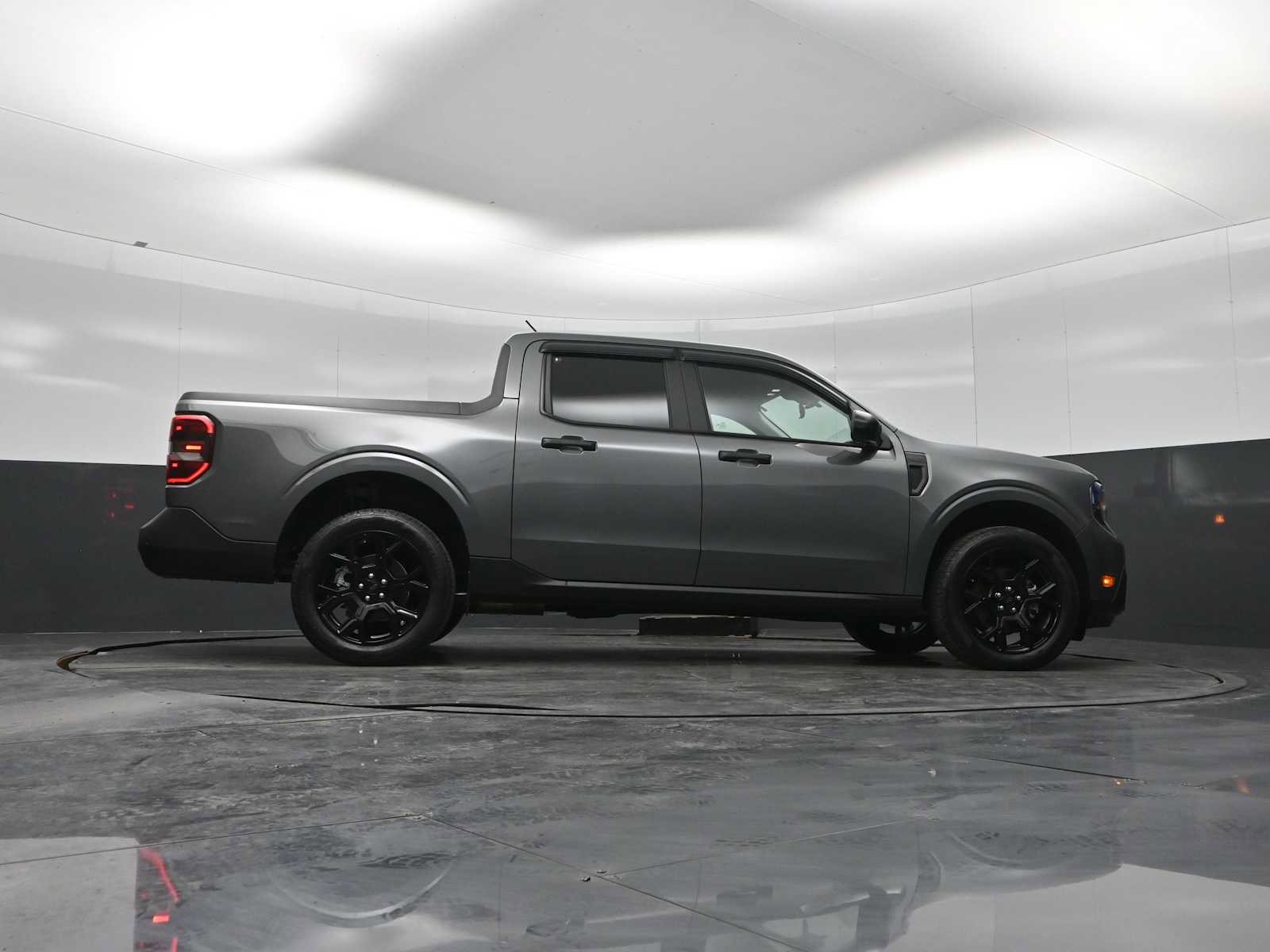 Used 2025 Ford Maverick XLT w/ XLT Luxury Package image 24