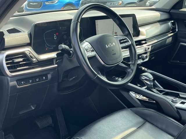 Used 2025 Kia Telluride S AWD/4WD image 12