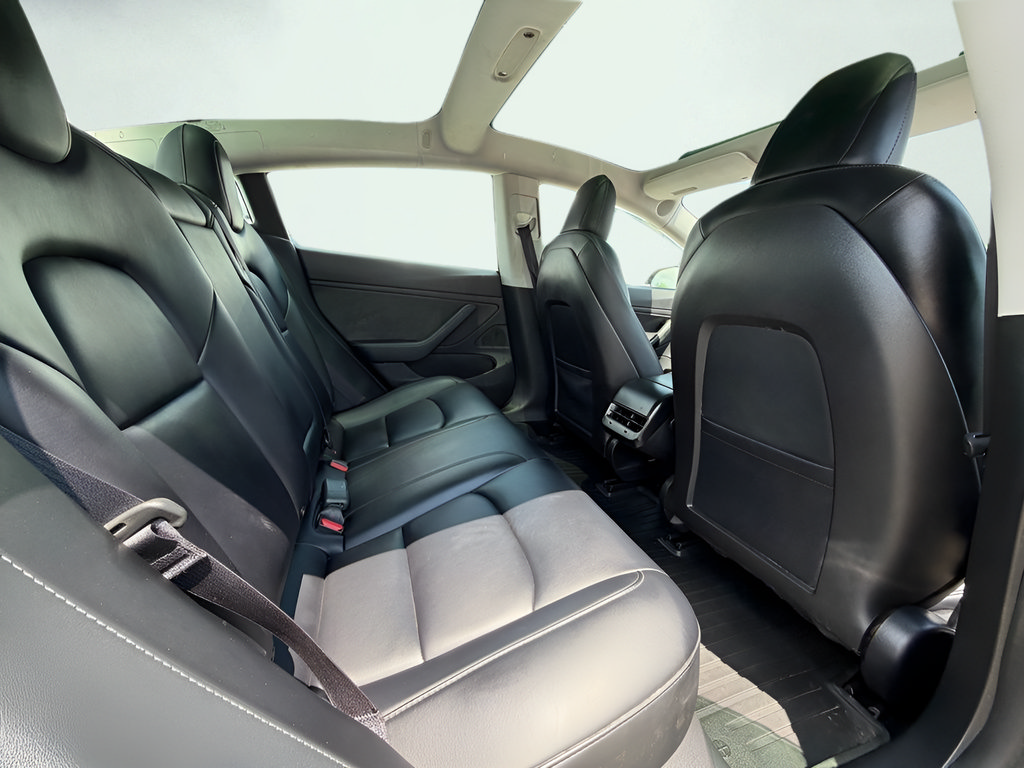 Used 2019 Tesla Model 3 Mid Range RWD image 23