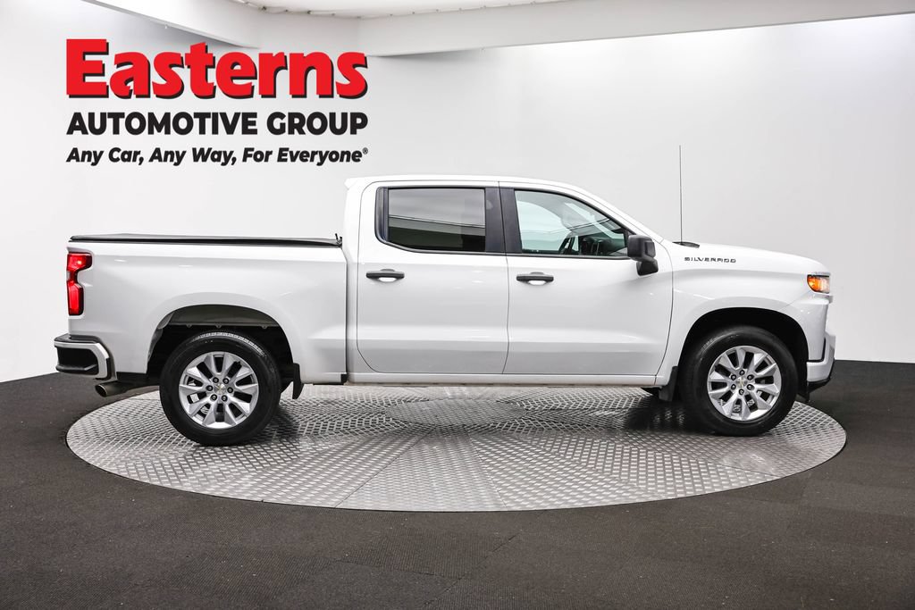 Used 2019 Chevrolet Silverado 1500 Custom w/ Custom Value Package RWD image 4