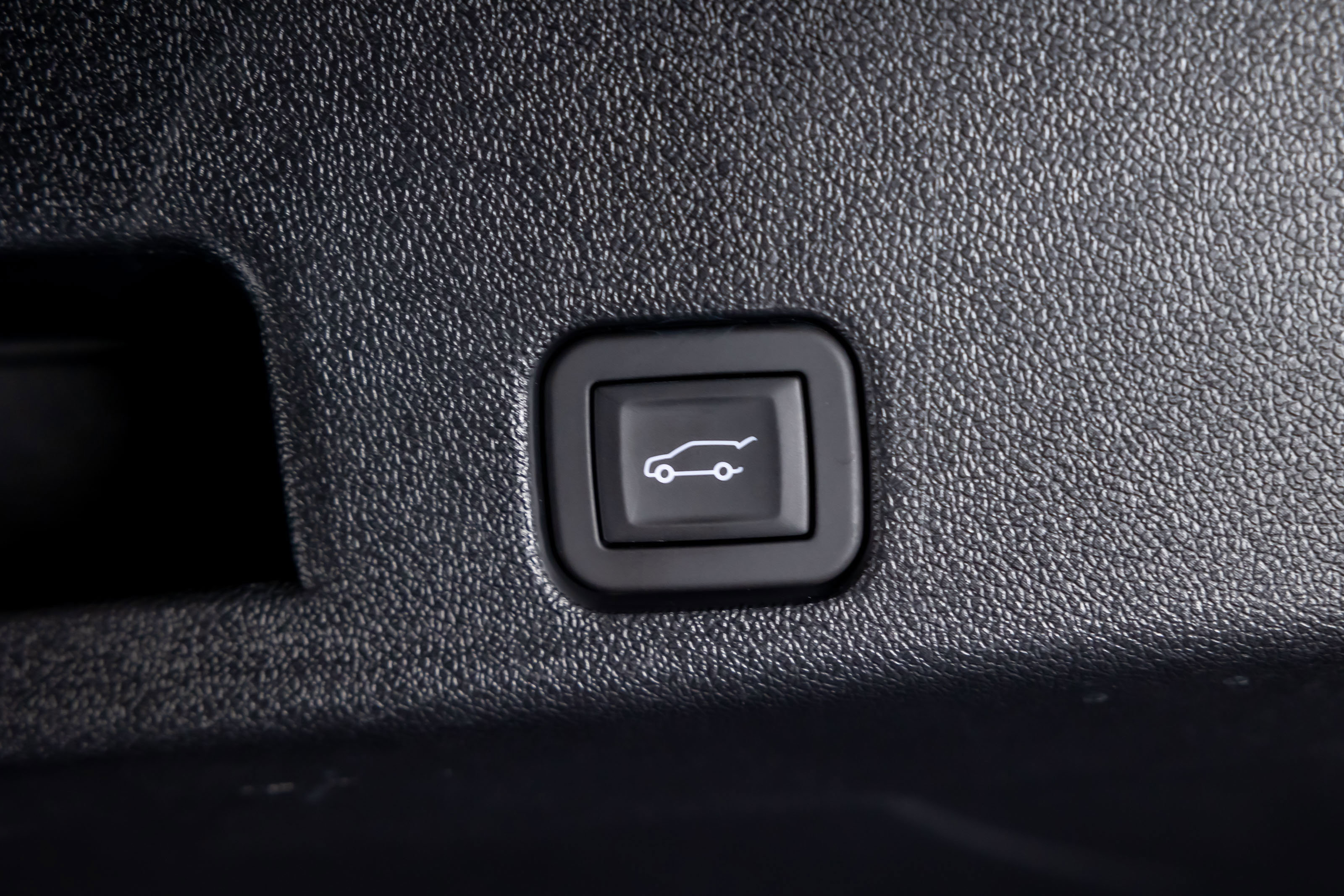 Used 2025 Chevrolet Traverse LT w/ Enhanced Driving Package image 36