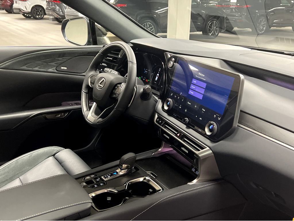 New 2026 Lexus RX 450h AWD image 33