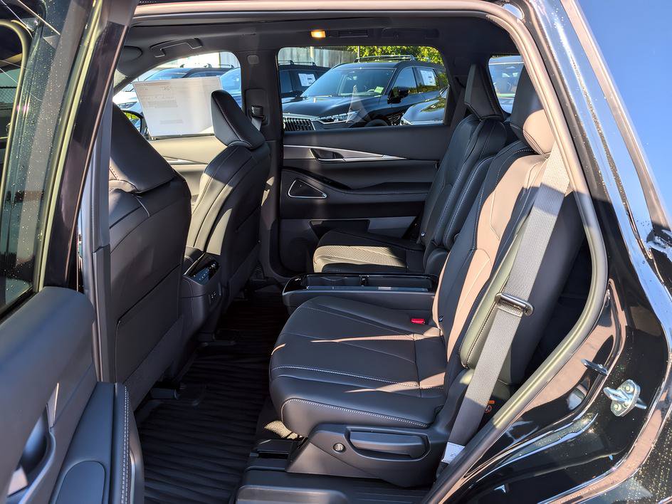 New 2027 INFINITI QX60 Sport AWD/4WD image 12